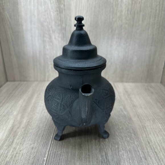 Vintage Ornate Cast Iron Moroccan Teapot w/ Lid Textured Matte Black - Picture 3 of 11